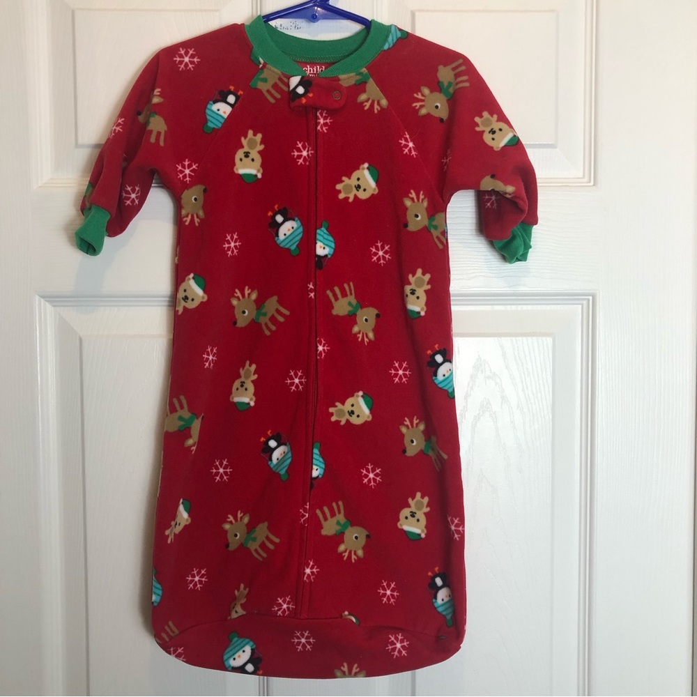 Carter’s Child of Mine  Zip Up Pajama  Size 0-9 Months